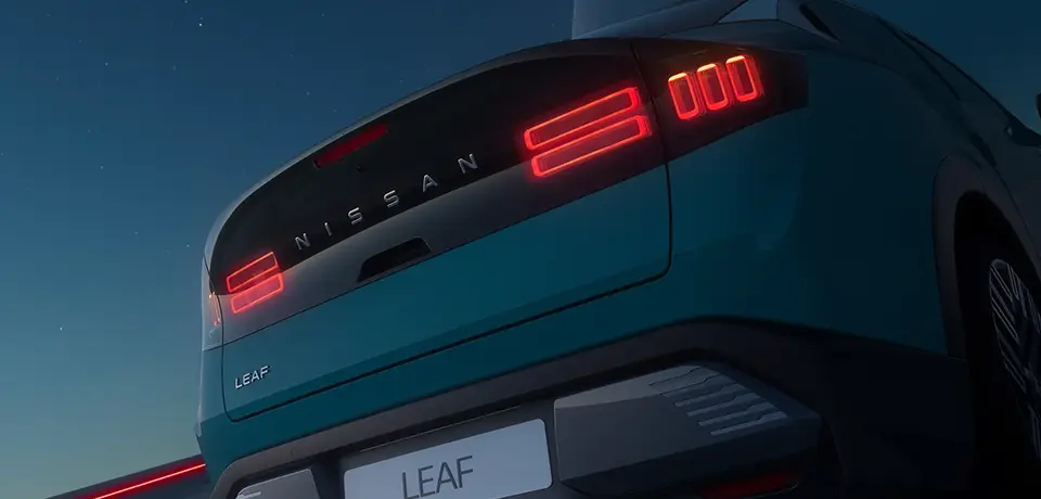 nissan-leaf_back